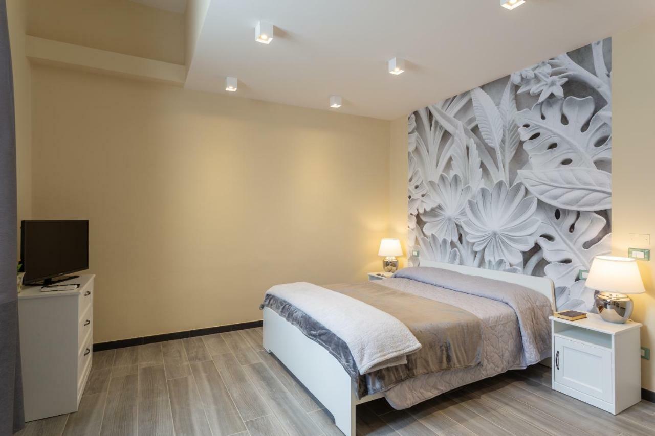Le Stanze Di Carla! Bagno Privato, Cucina In Comune Firenze Eksteriør billede